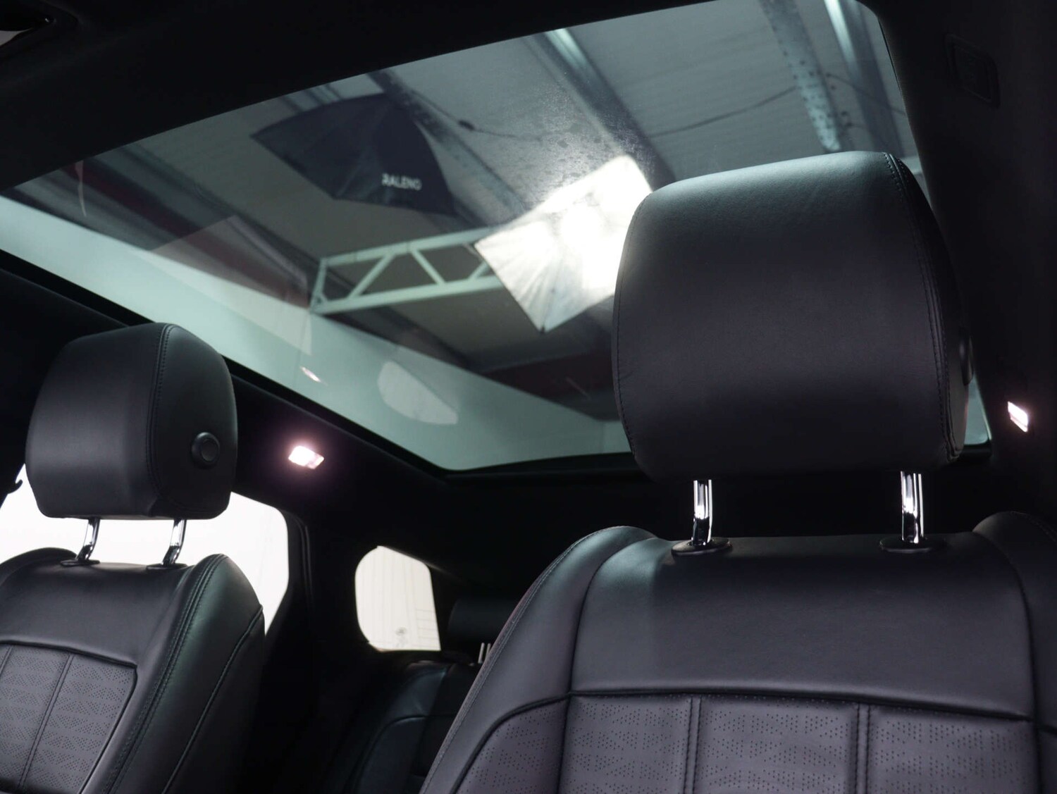 Used Land Rover Range Rover Evoque 2023 for sale - 76144449: Photo 54