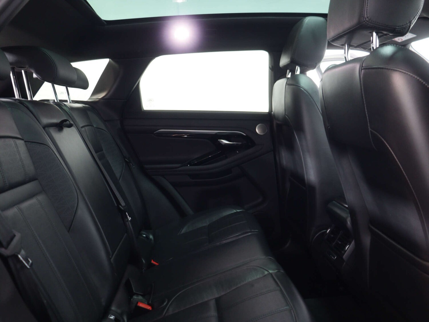 Used Land Rover Range Rover Evoque 2023 for sale - 76144449: Photo 57