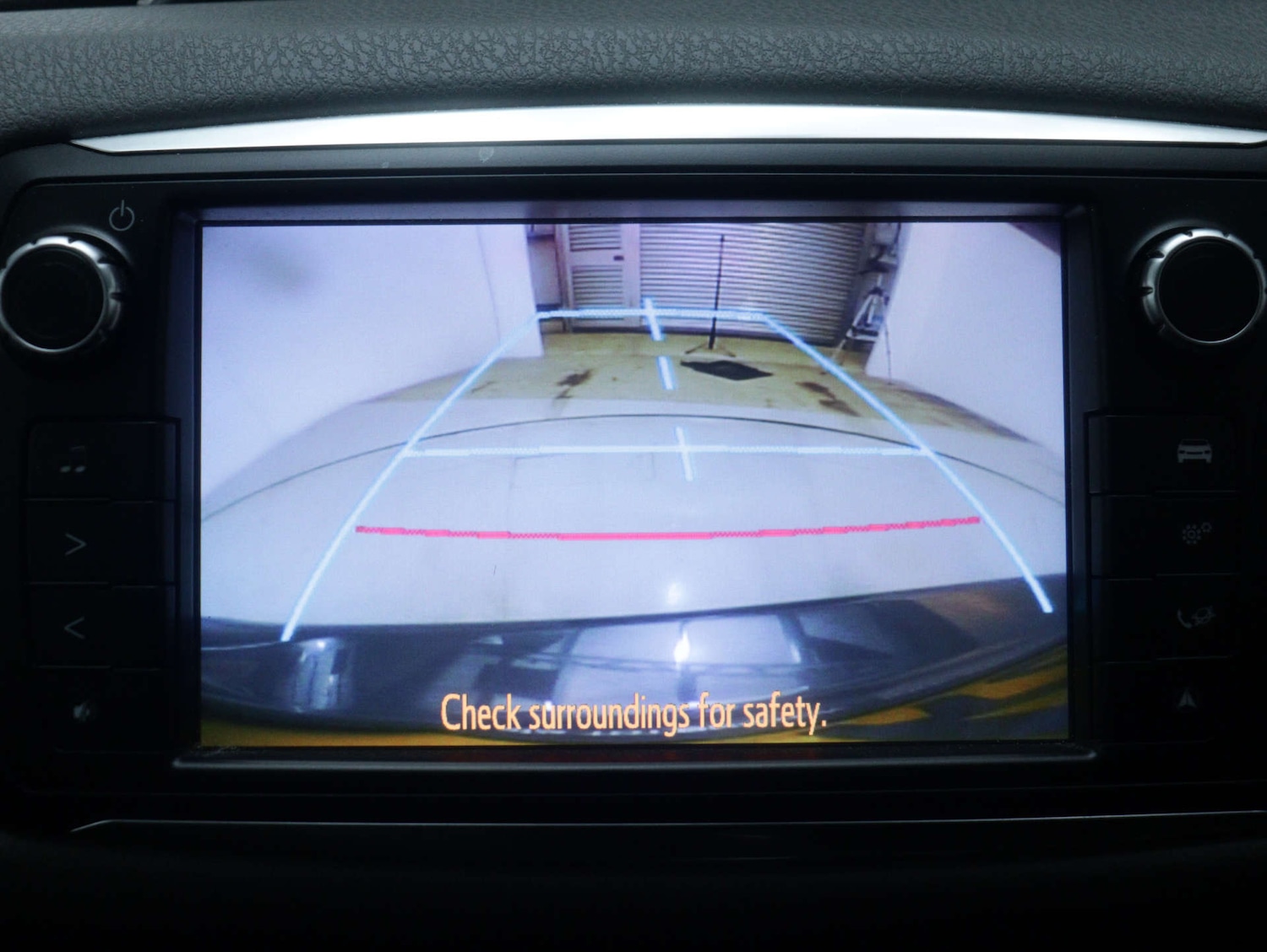 Used Toyota Yaris 2015 for sale - 76980059: Photo 25