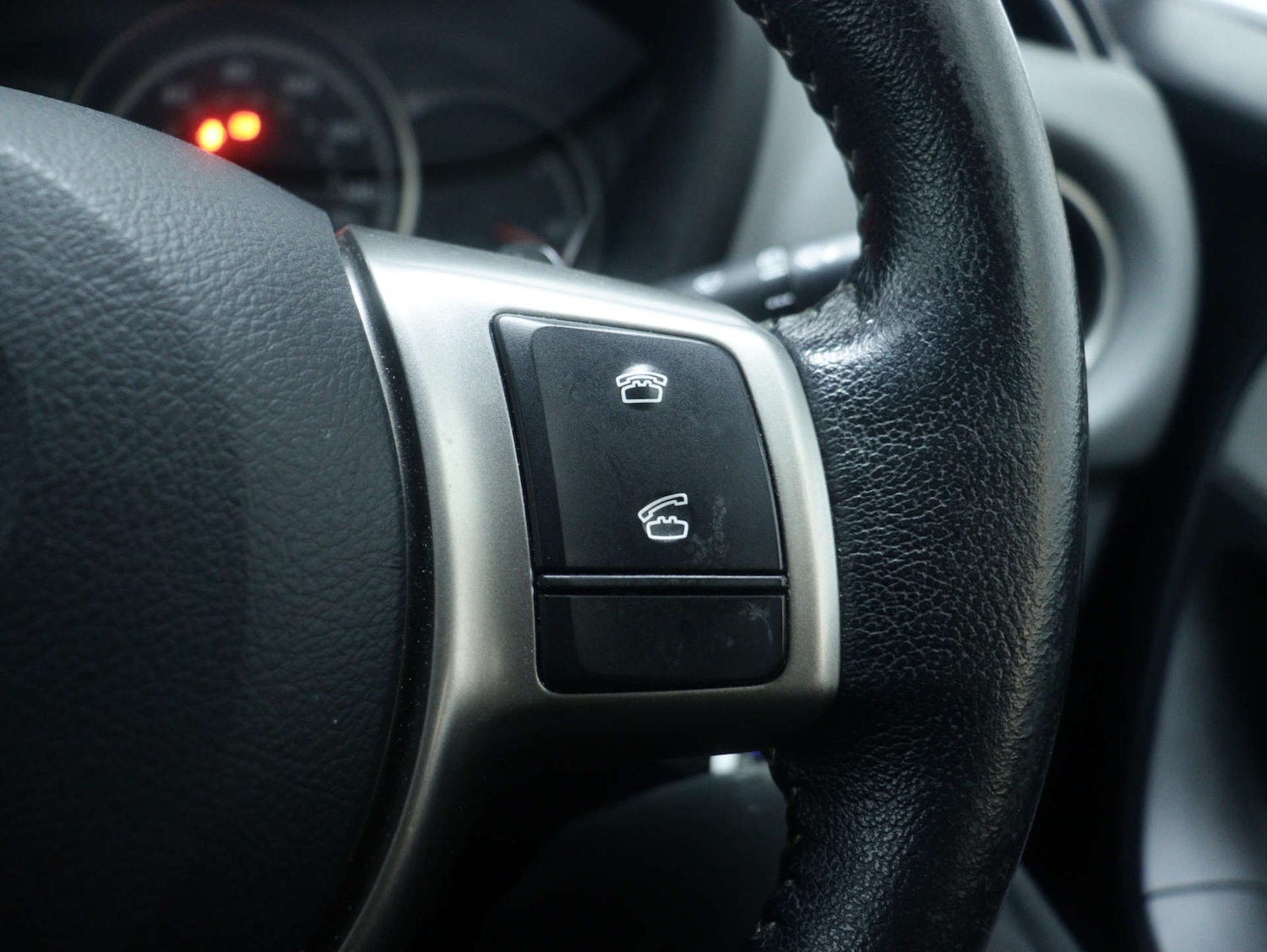 Used Toyota Yaris 2015 for sale - 76980059: Photo 29