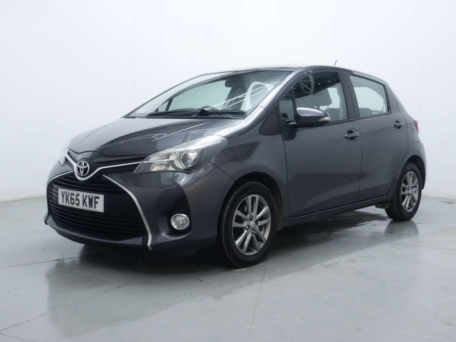 Used Toyota Yaris 2015 for sale - 76980059: Photo 7
