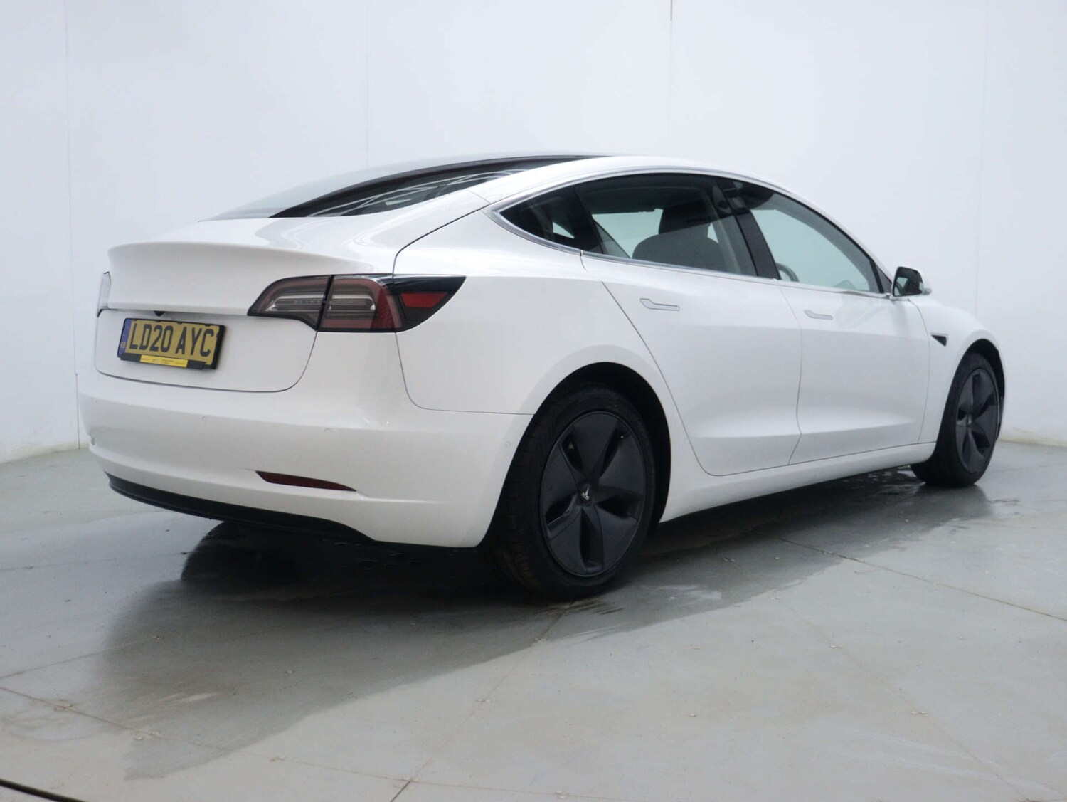 Used Tesla Model 3 2020 for sale - 76599653: Photo 11