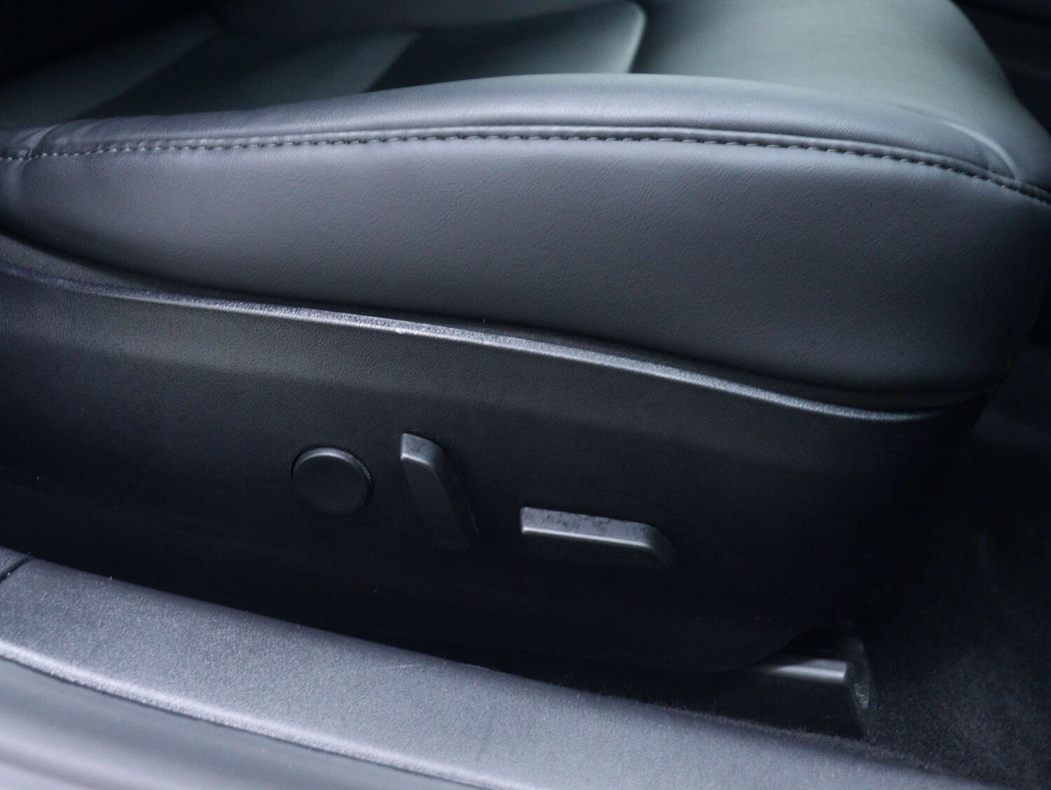 Used Tesla Model 3 2020 for sale - 76599653: Photo 34