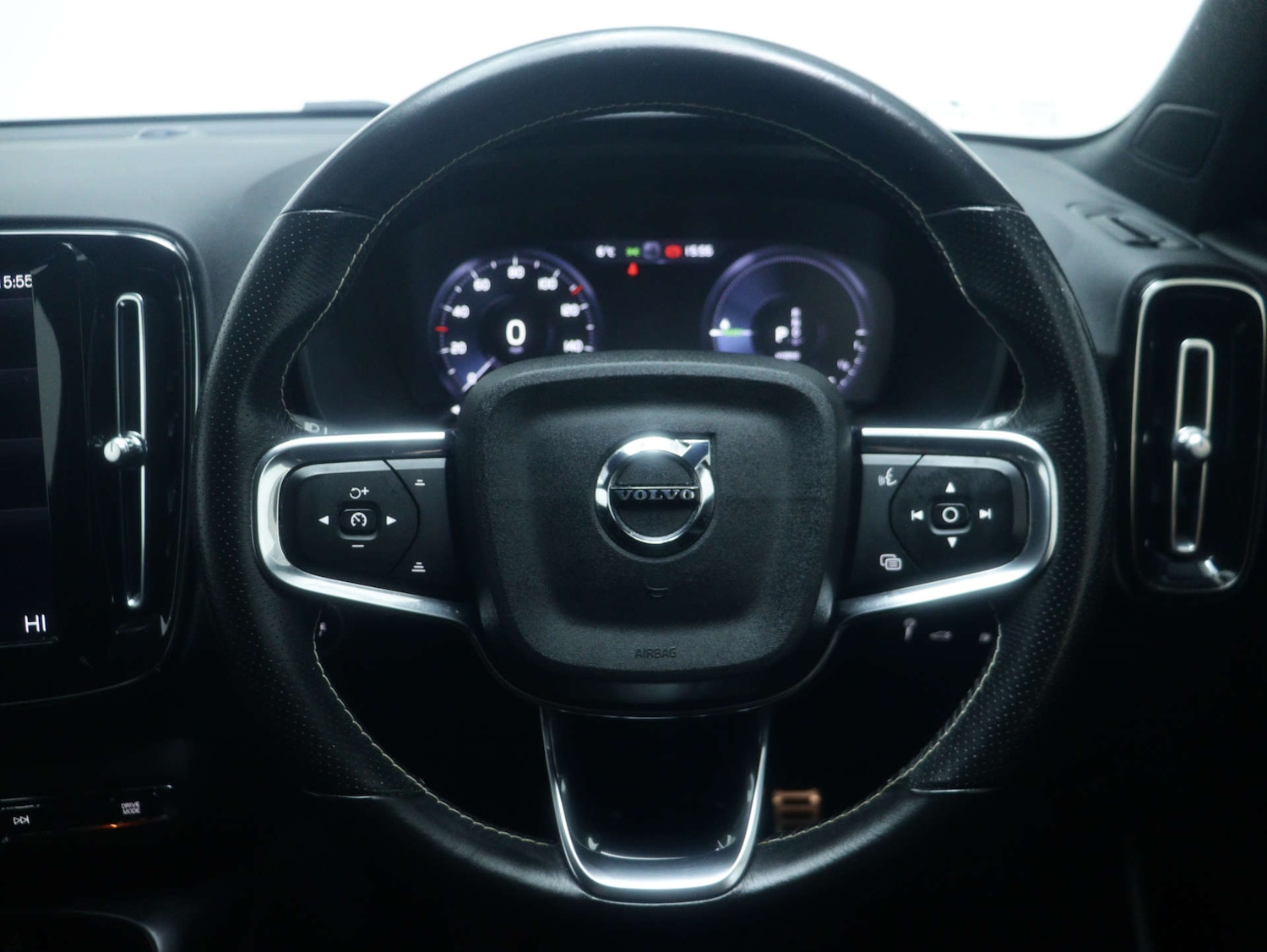 Used Volvo XC40 2021 for sale - 77417570: Photo 18