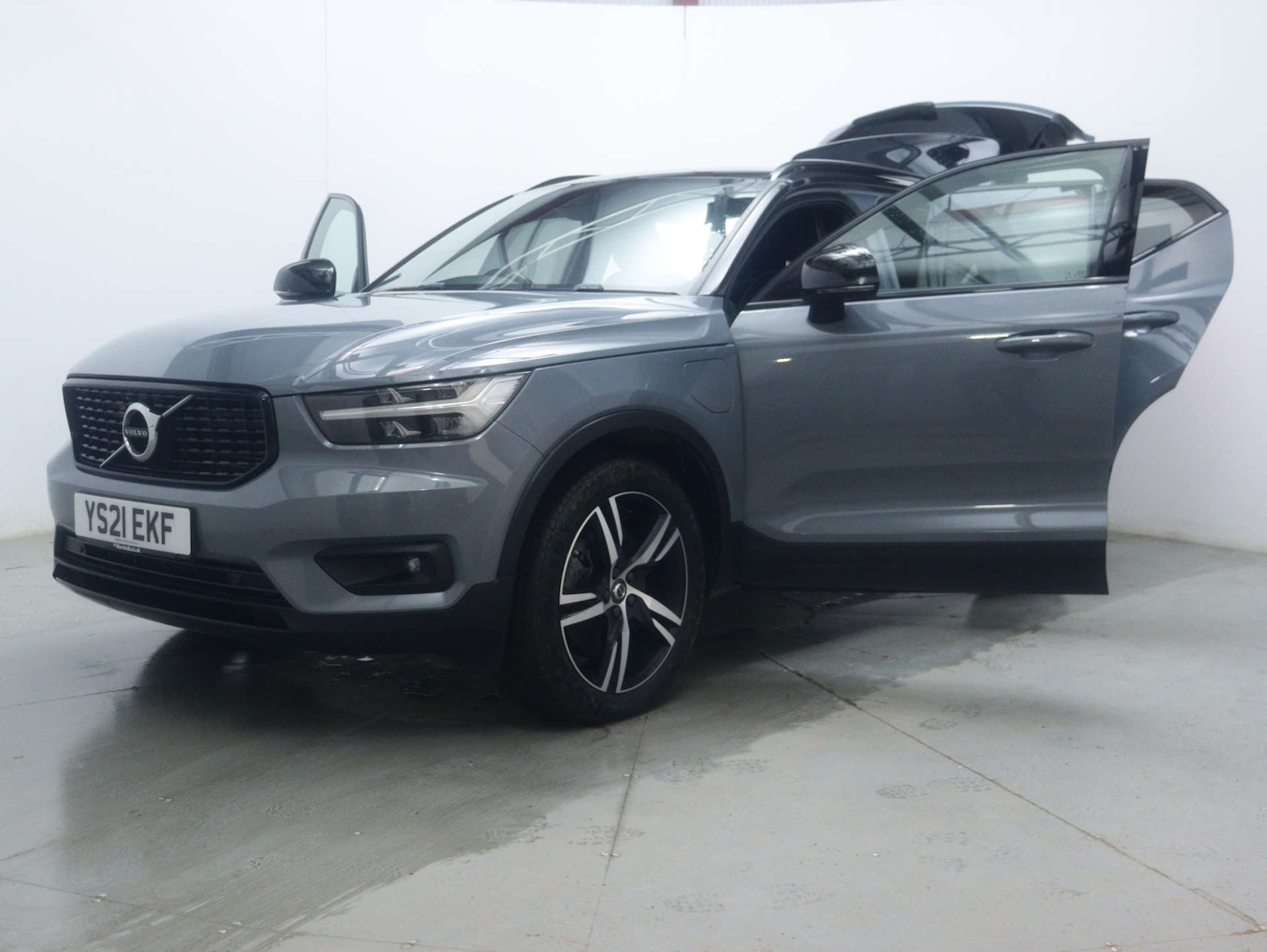 Used Volvo XC40 2021 for sale - 77417570: Photo 52