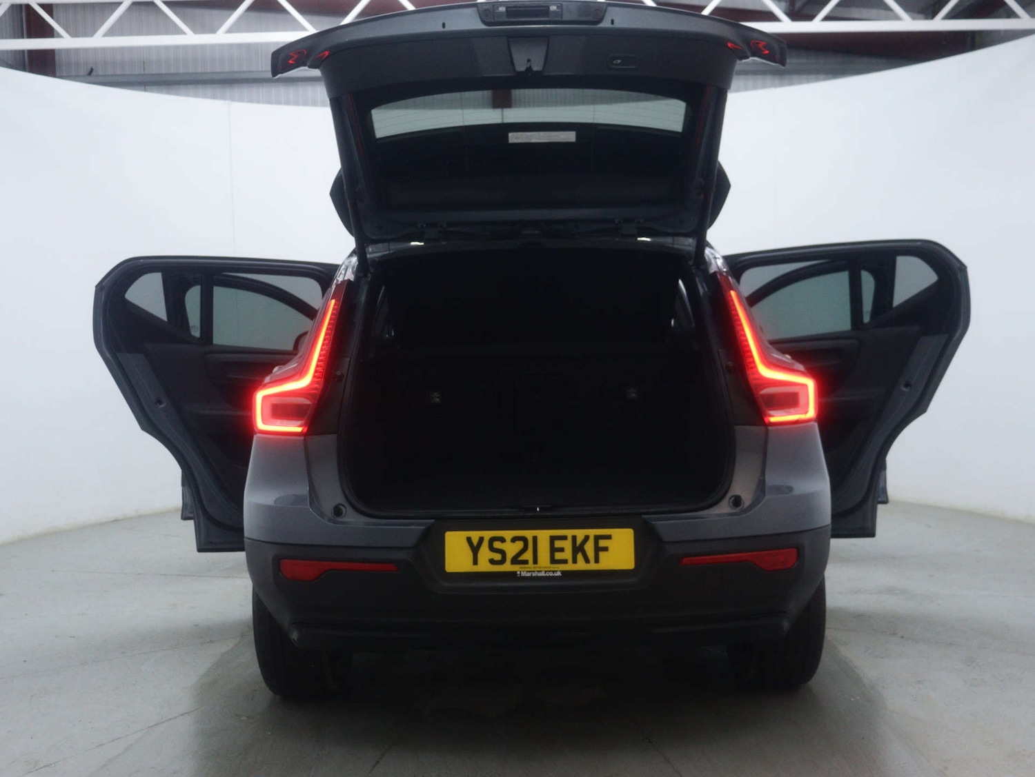 Used Volvo XC40 2021 for sale - 77417570: Photo 55