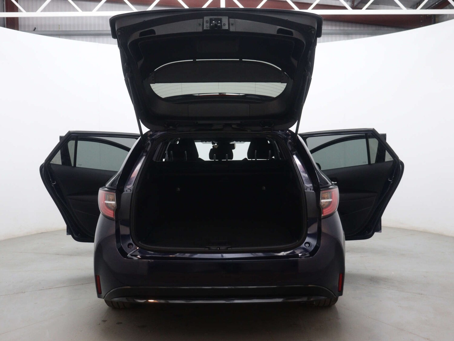 Used Suzuki Swace 2022 for sale - 76533551: Photo 57