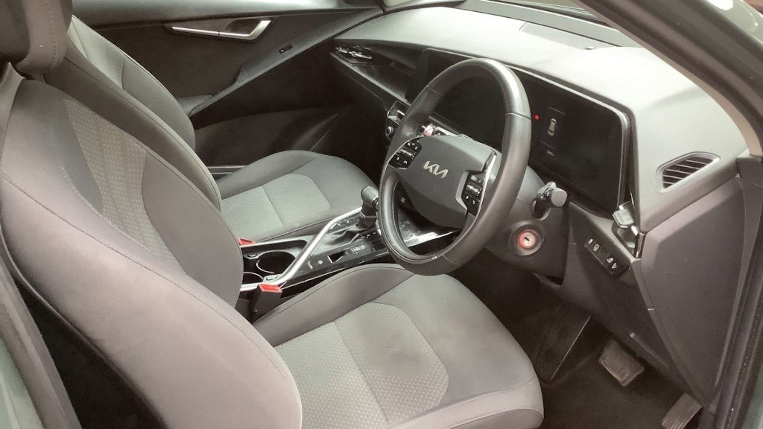 Used Kia Niro 2023 for sale - 76105315: Photo 11