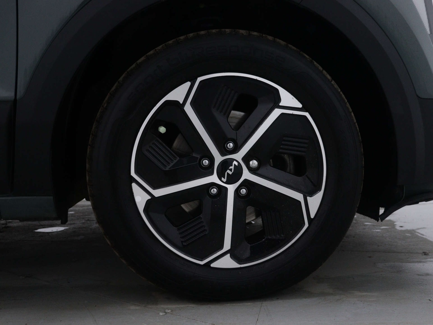 Used Kia Niro 2023 for sale - 76105315: Photo 13