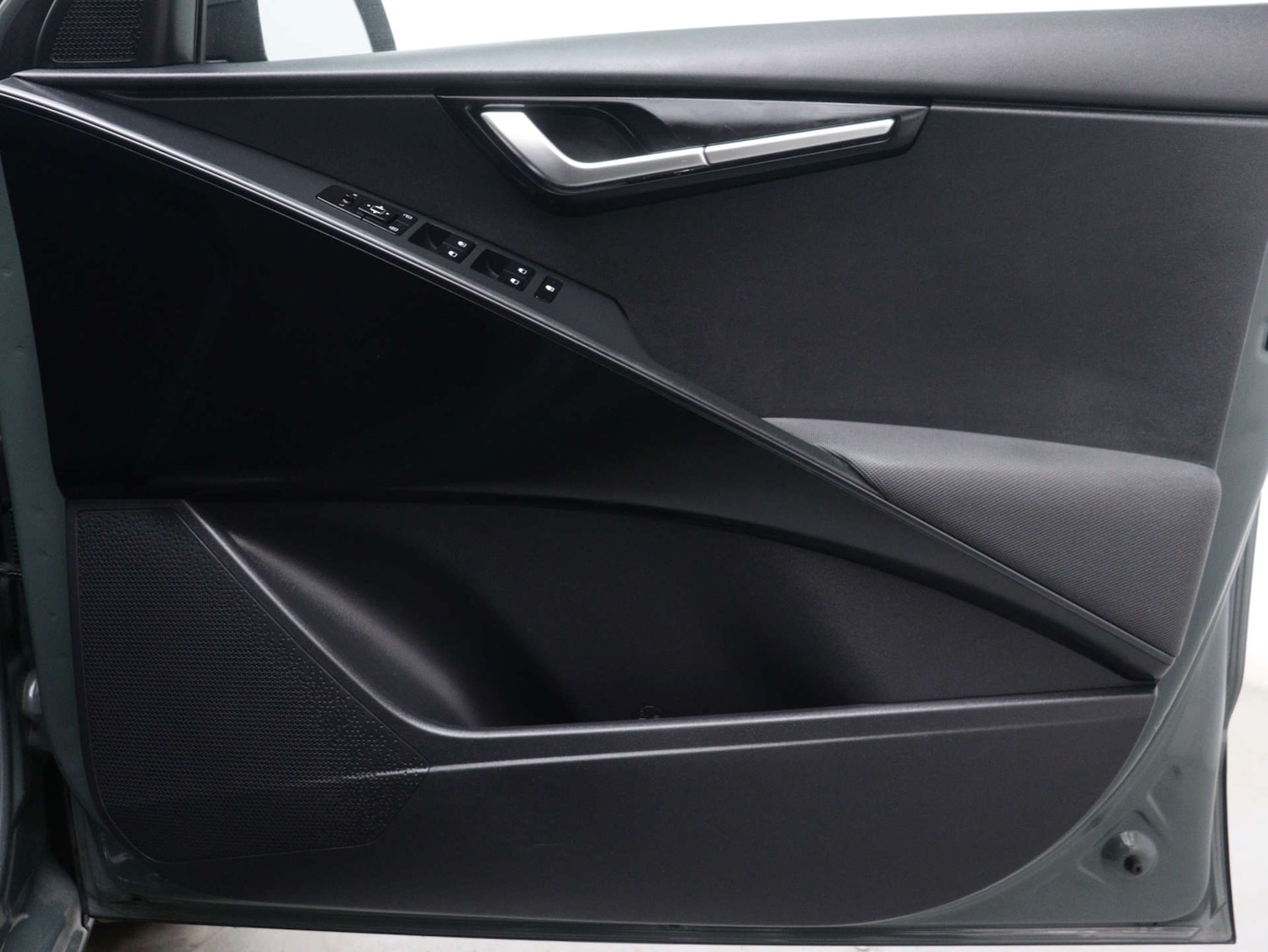 Used Kia Niro 2023 for sale - 76105315: Photo 41