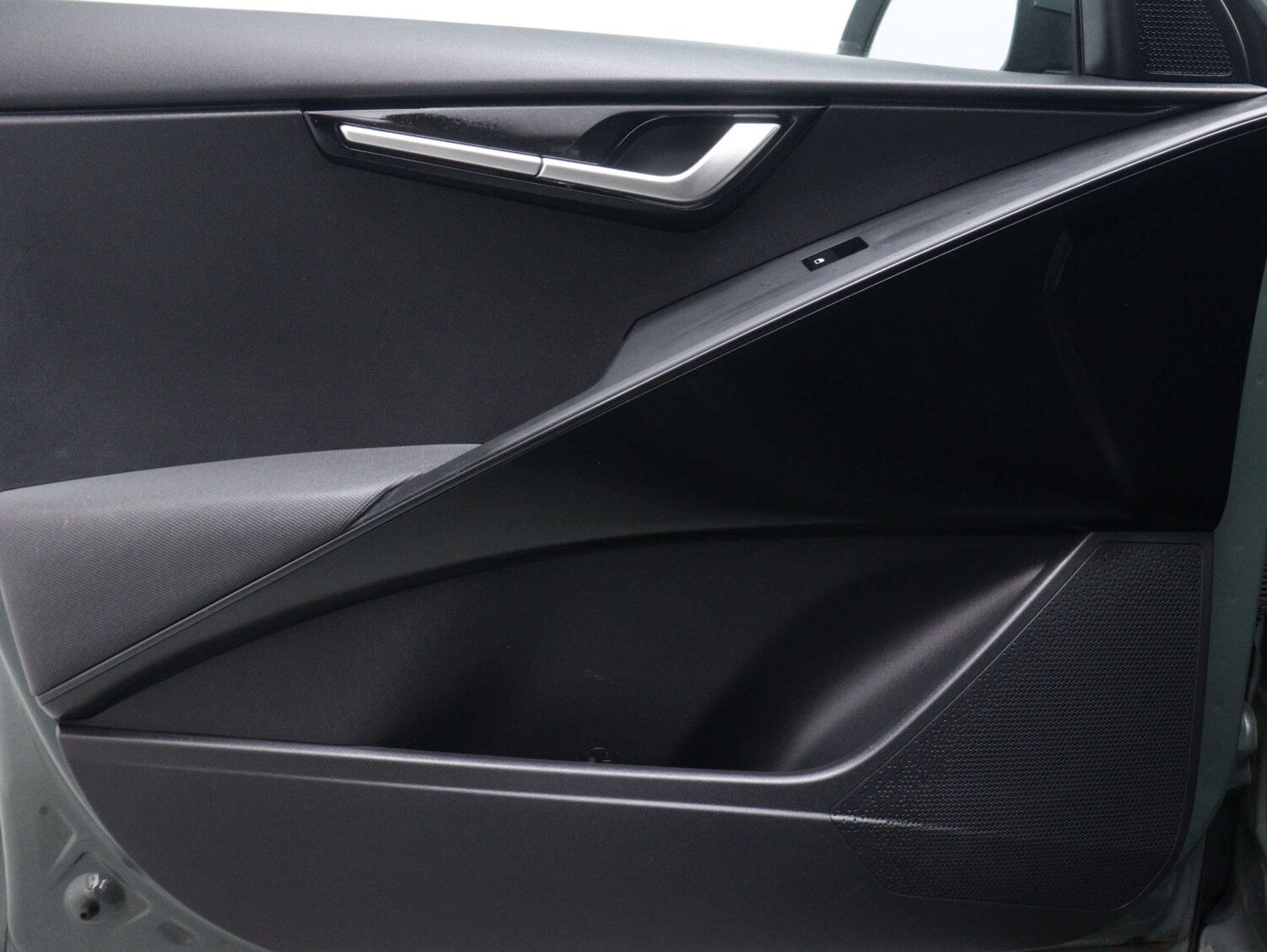 Used Kia Niro 2023 for sale - 76105315: Photo 45