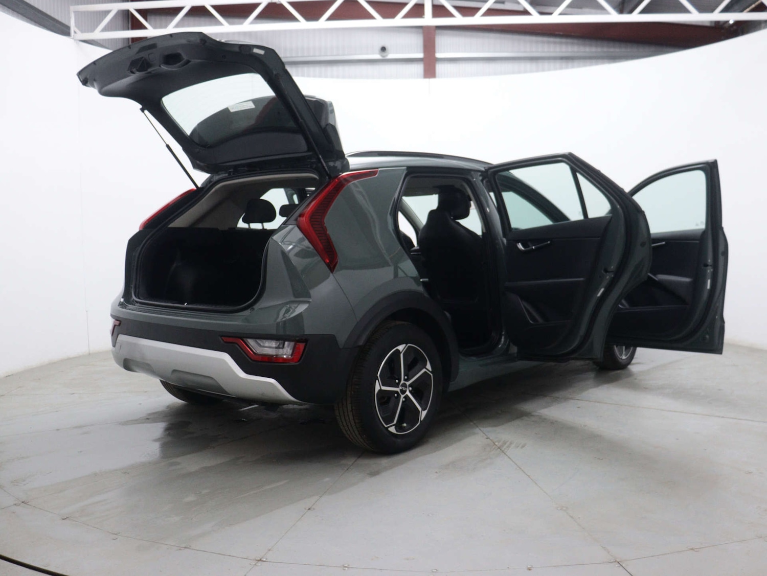 Used Kia Niro 2023 for sale - 76105315: Photo 56