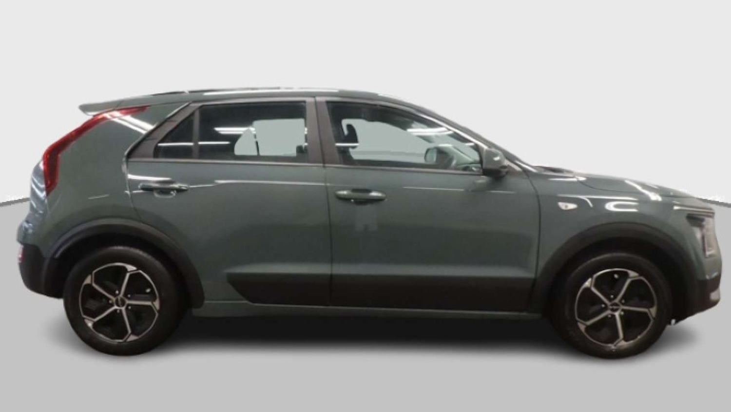 Used Kia Niro 2023 for sale - 76105315: Photo 8