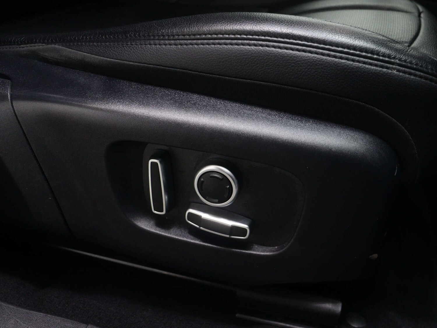 Used Land Rover Range Rover Evoque 2021 for sale - 76451727: Photo 42