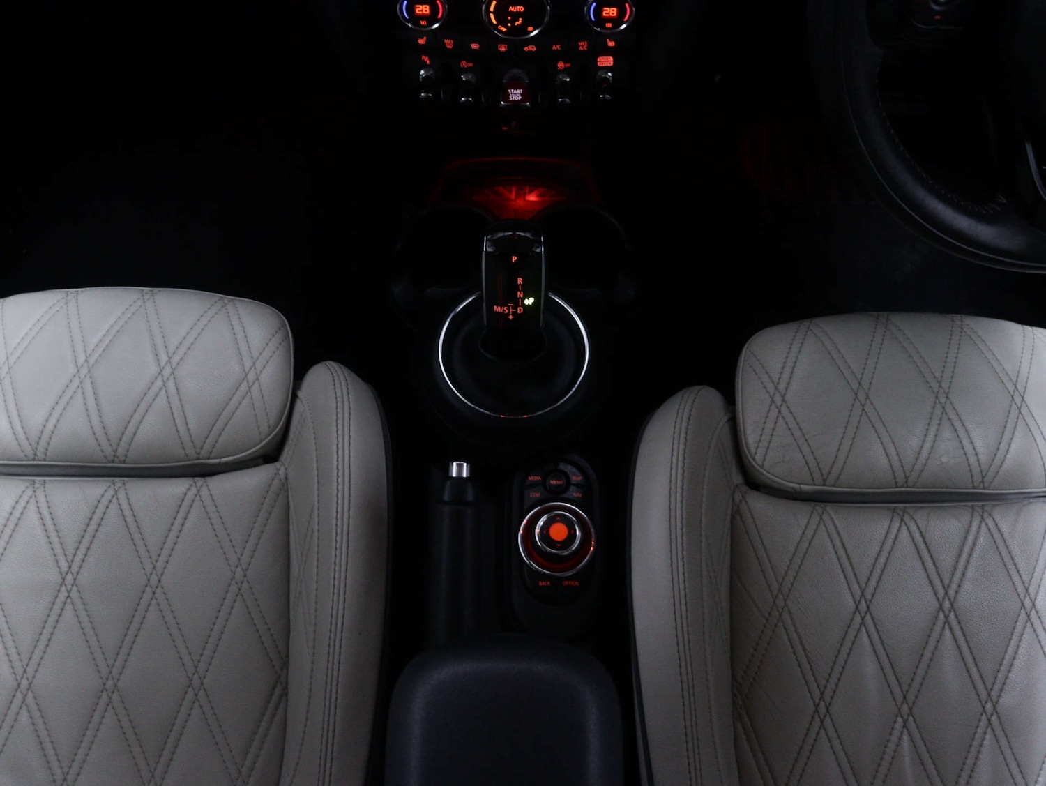 Used MINI Hatch 2020 for sale - 76352643: Photo 19