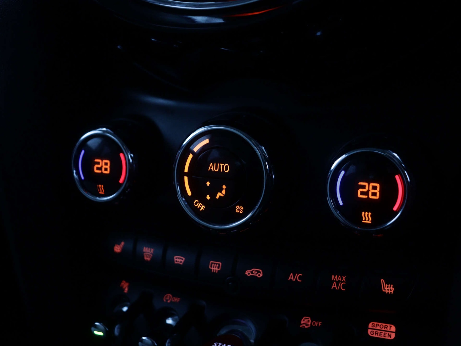 Used MINI Hatch 2020 for sale - 76352643: Photo 27