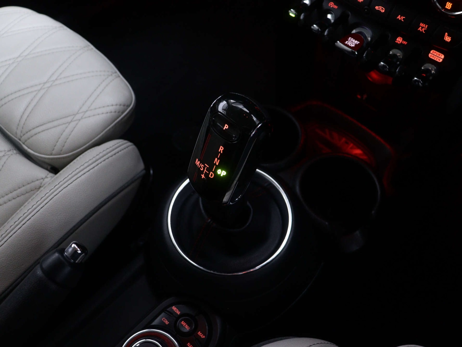 Used MINI Hatch 2020 for sale - 76352643: Photo 29