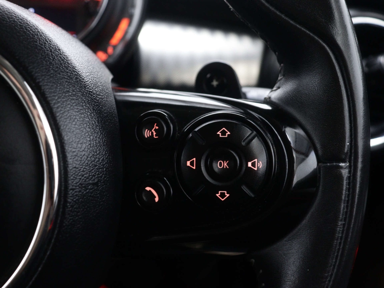 Used MINI Hatch 2020 for sale - 76352643: Photo 31