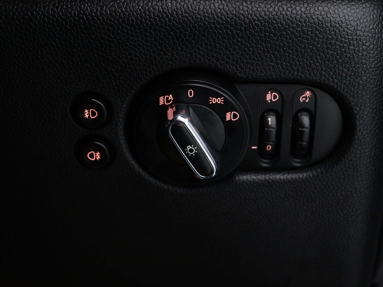 Used MINI Hatch 2020 for sale - 76352643: Photo 34
