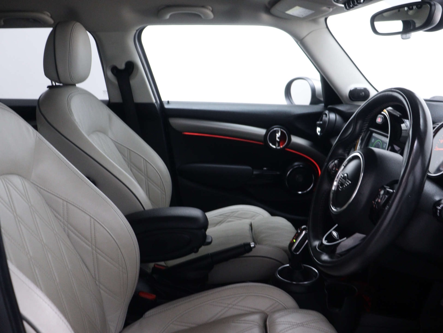 Used MINI Hatch 2020 for sale - 76352643: Photo 37