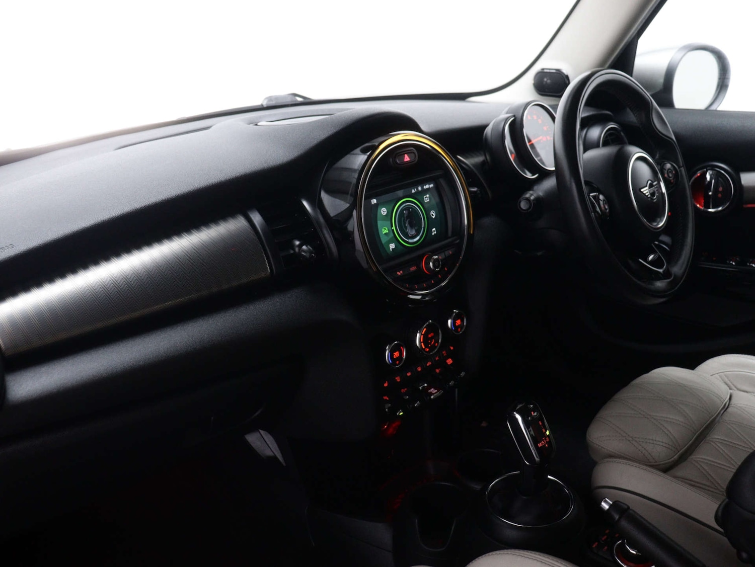 Used MINI Hatch 2020 for sale - 76352643: Photo 40