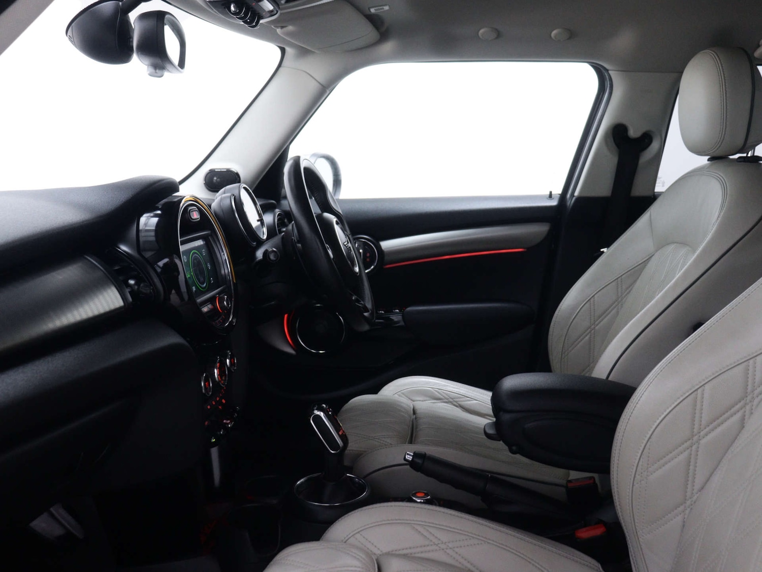 Used MINI Hatch 2020 for sale - 76352643: Photo 41