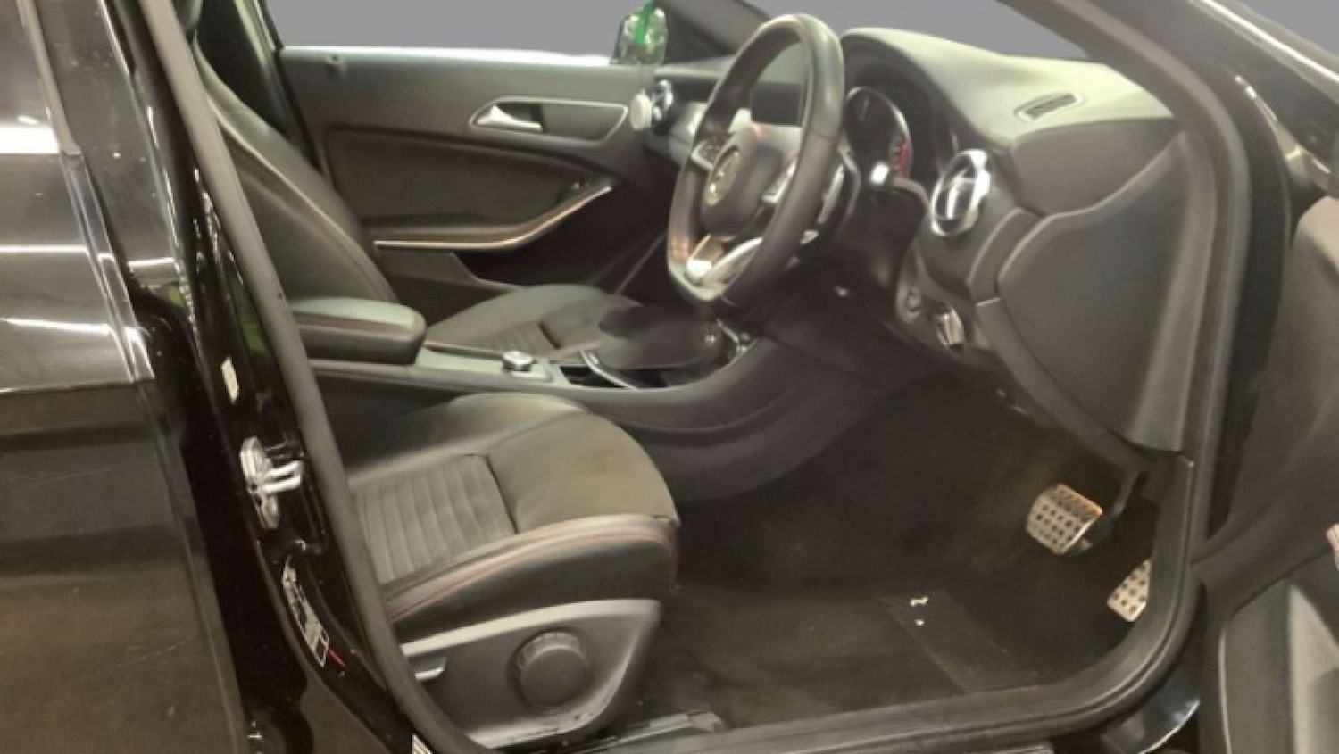 Used Mercedes-Benz GLA 2019 for sale - 77676581: Photo 10