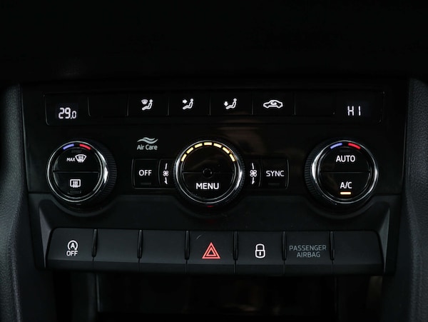 Used Skoda Karoq 2023 for sale - 74208375: Photo 31