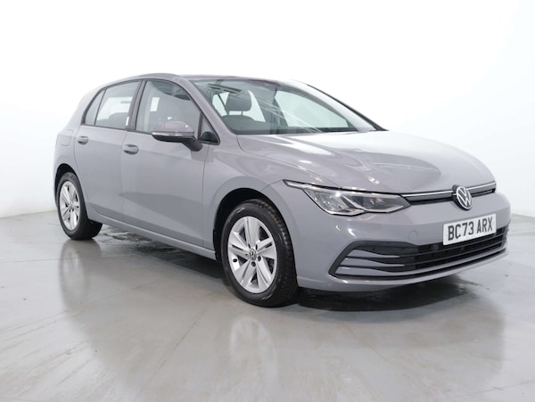 Used Volkswagen Golf 2024 for sale - 74010999: Photo 1