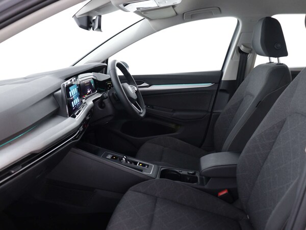 Used Volkswagen Golf 2024 for sale - 74010999: Photo 41