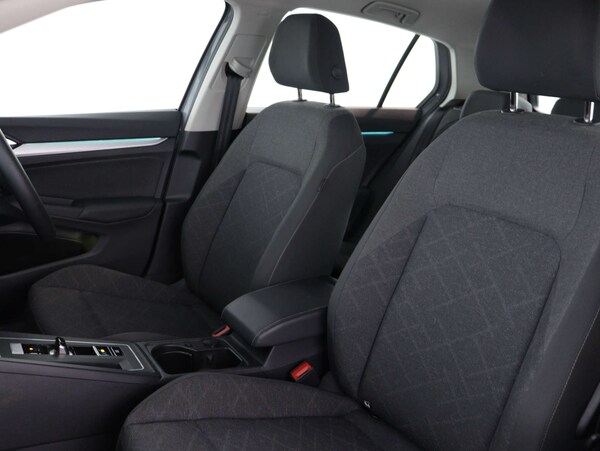 Used Volkswagen Golf 2024 for sale - 74010999: Photo 42