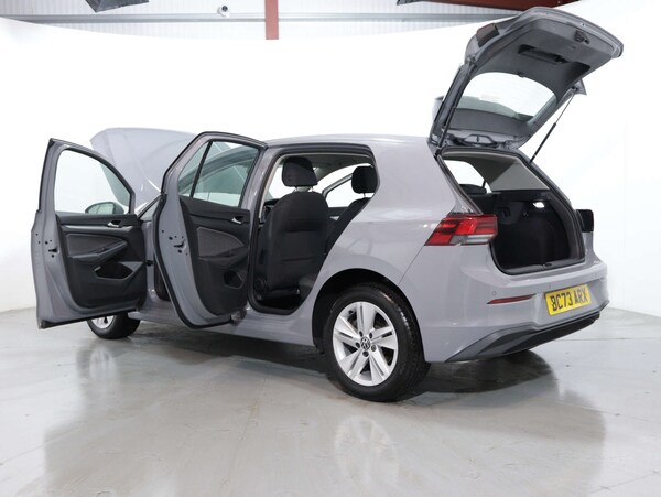 Used Volkswagen Golf 2024 for sale - 74010999: Photo 52