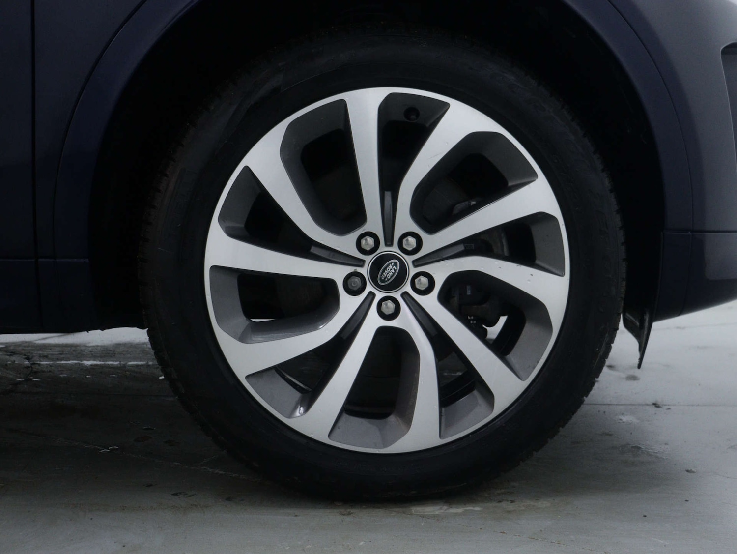 Used Land Rover Discovery Sport 2021 for sale - 76718837: Photo 14