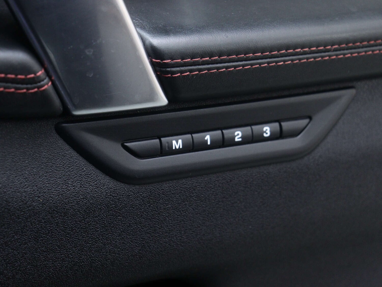 Used Land Rover Discovery Sport 2021 for sale - 76718837: Photo 46