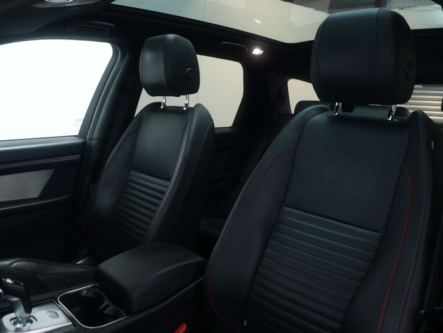 Used Land Rover Discovery Sport 2021 for sale - 76718837: Photo 54