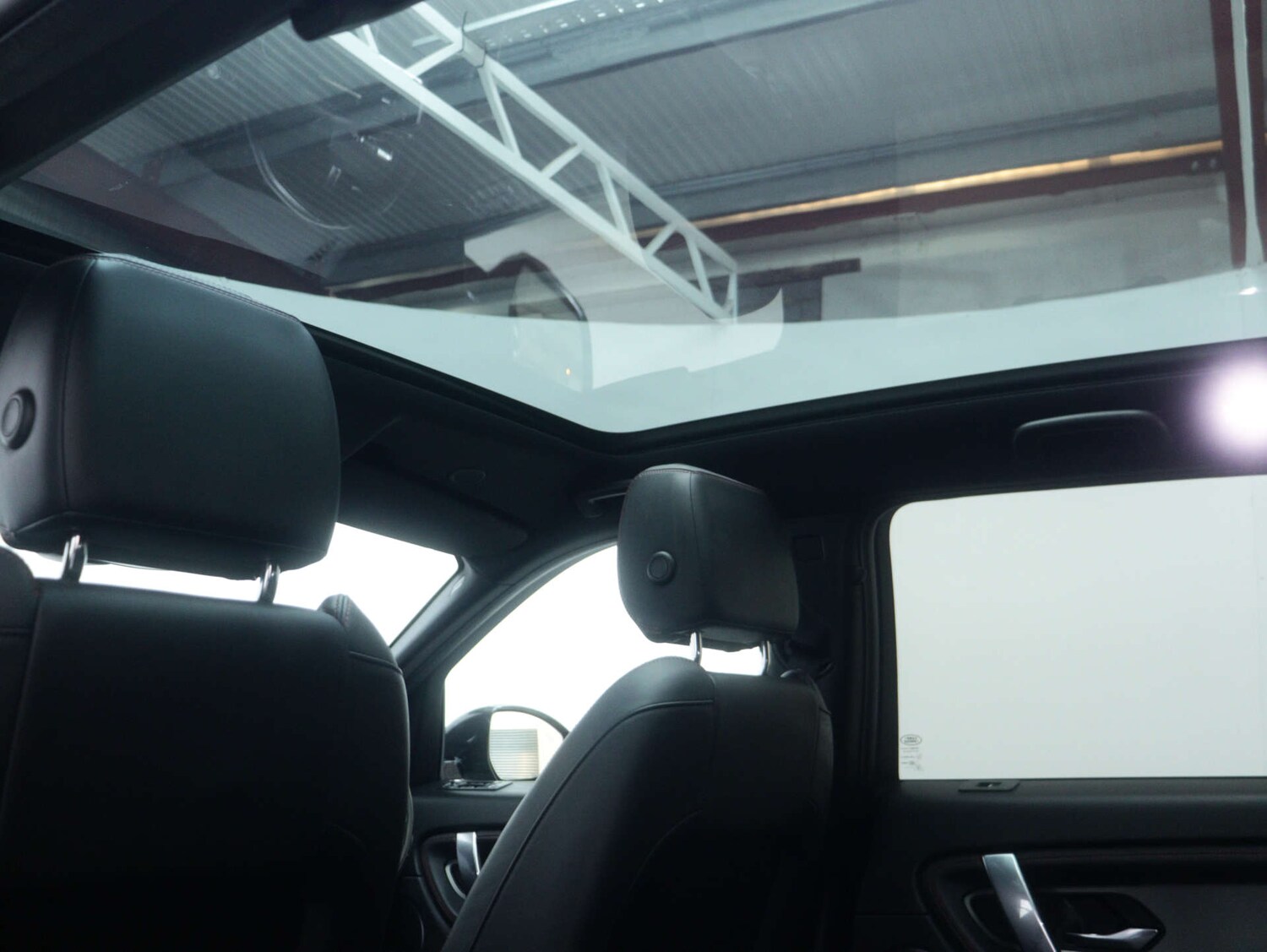 Used Land Rover Discovery Sport 2021 for sale - 76718837: Photo 57