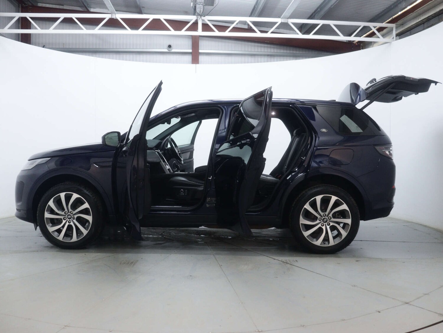 Used Land Rover Discovery Sport 2021 for sale - 76718837: Photo 64