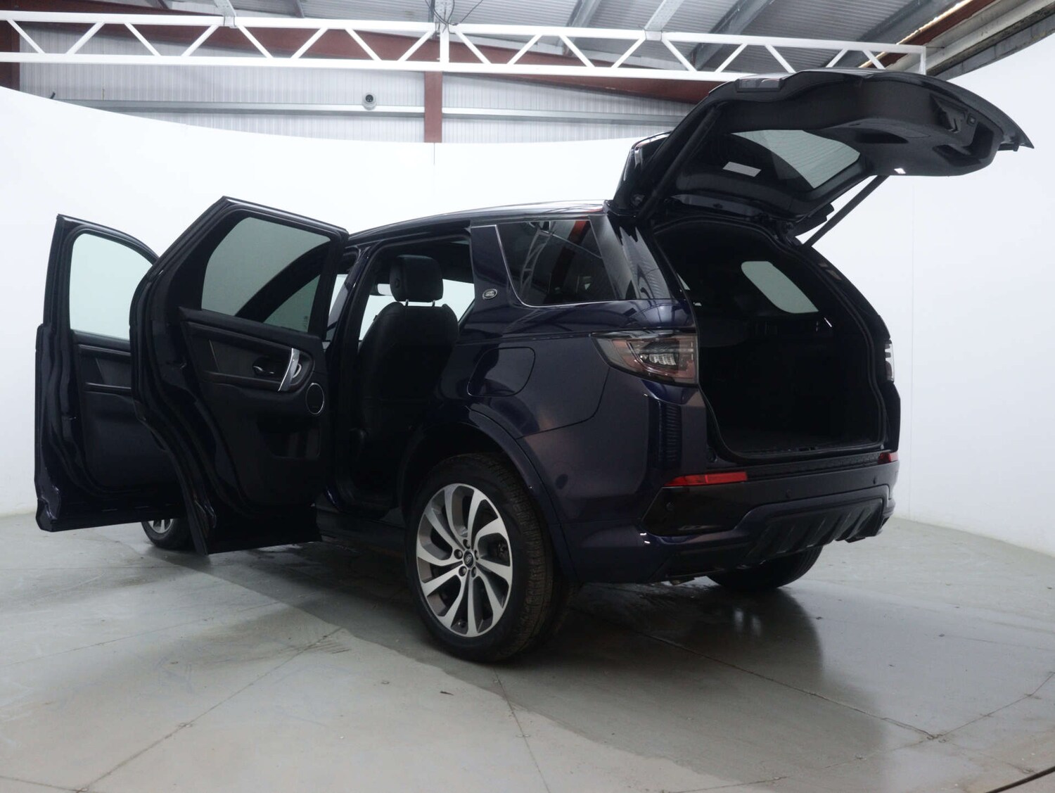 Used Land Rover Discovery Sport 2021 for sale - 76718837: Photo 65