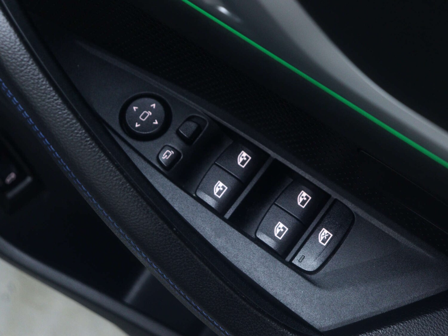 Used BMW i4 2023 for sale - 77590537: Photo 46