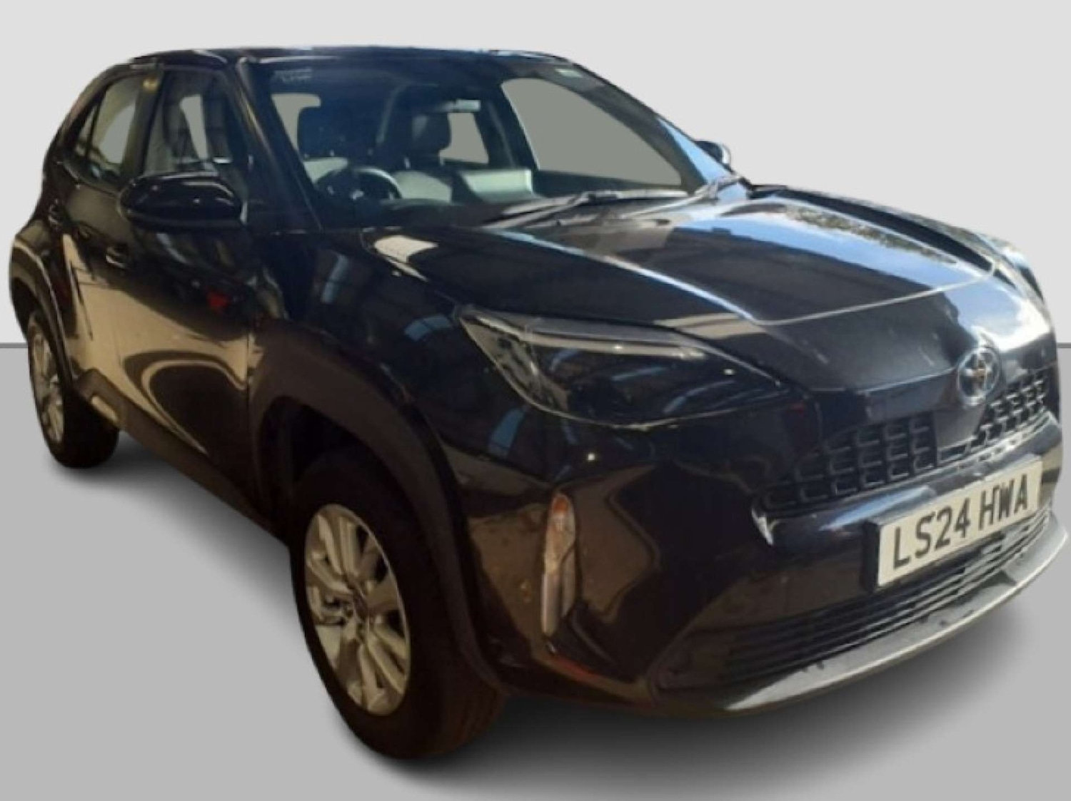 Used Toyota Yaris Cross 2024 for sale - 76894403: Photo 1