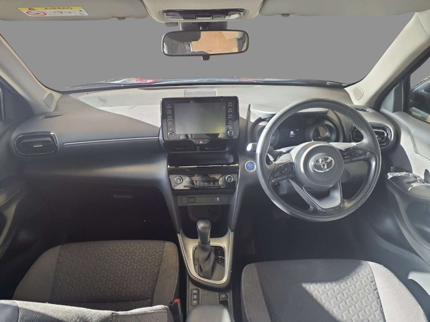 Used Toyota Yaris Cross 2024 for sale - 76894403: Photo 11
