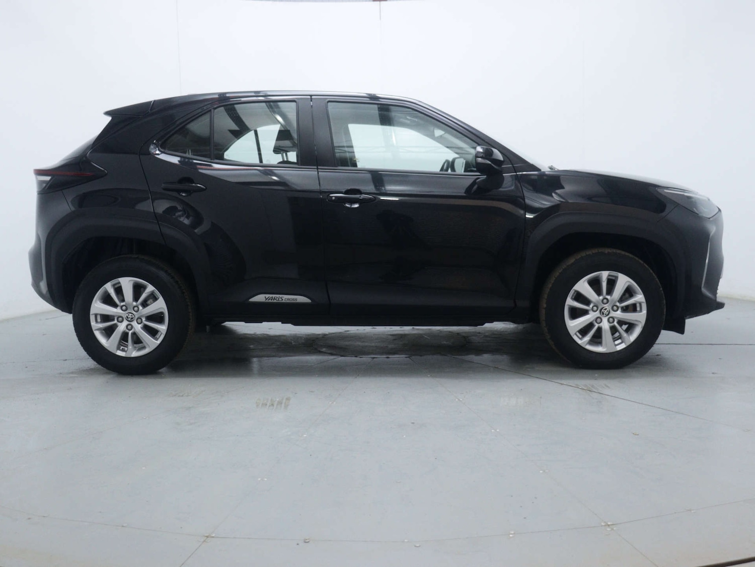Used Toyota Yaris Cross 2024 for sale - 76894403: Photo 12