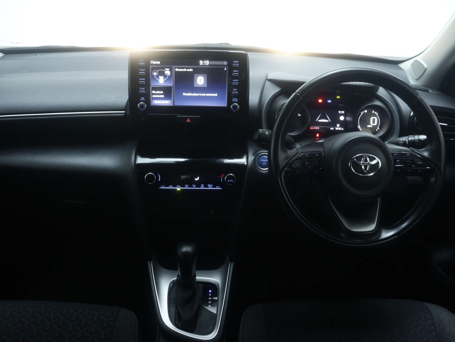 Used Toyota Yaris Cross 2024 for sale - 76894403: Photo 19