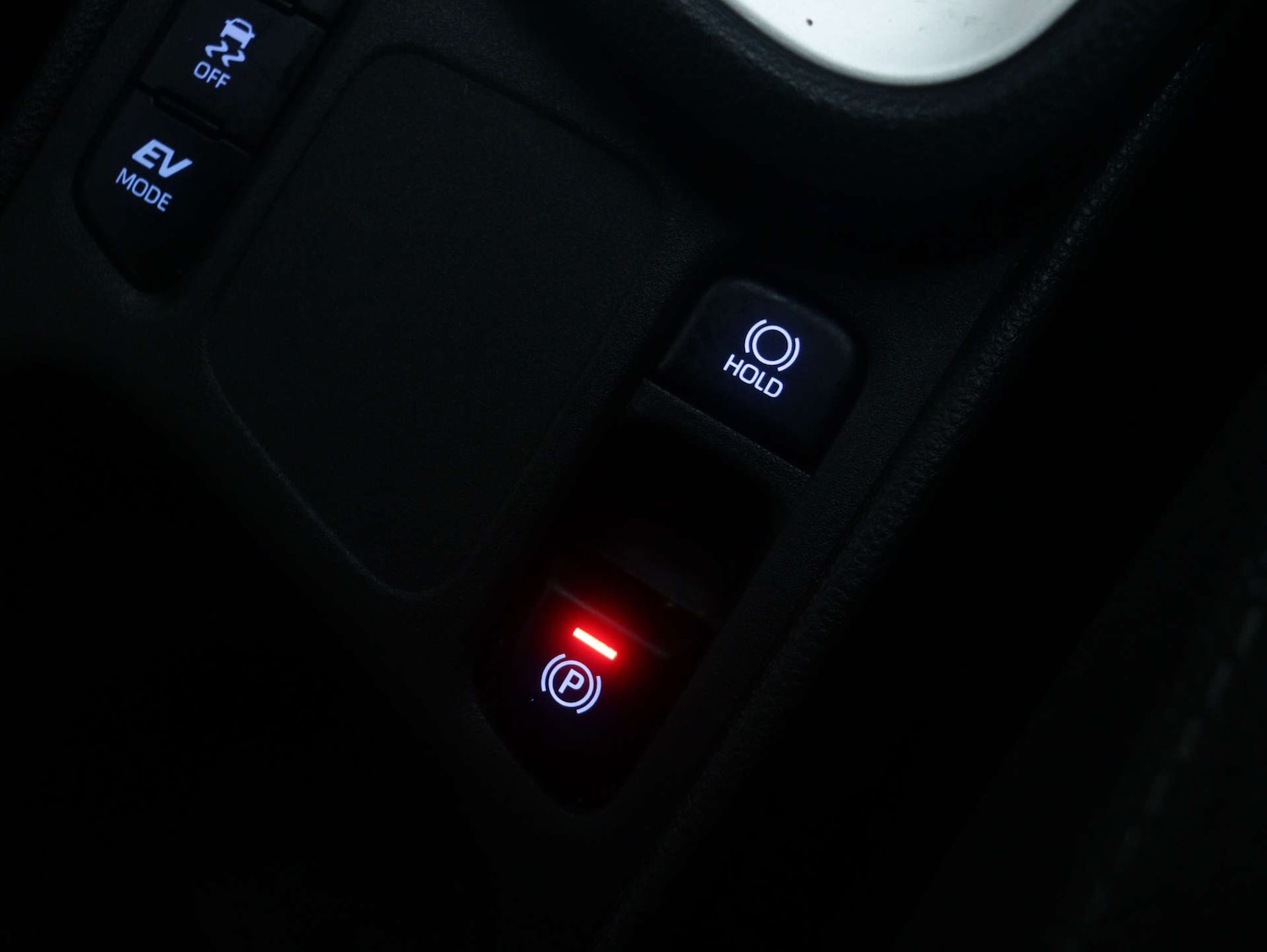 Used Toyota Yaris Cross 2024 for sale - 76894403: Photo 31