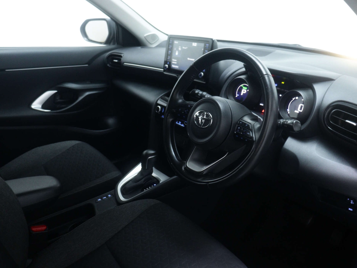 Used Toyota Yaris Cross 2024 for sale - 76894403: Photo 37