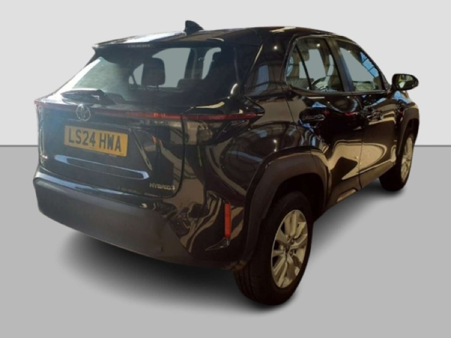 Used Toyota Yaris Cross 2024 for sale - 76894403: Photo 7