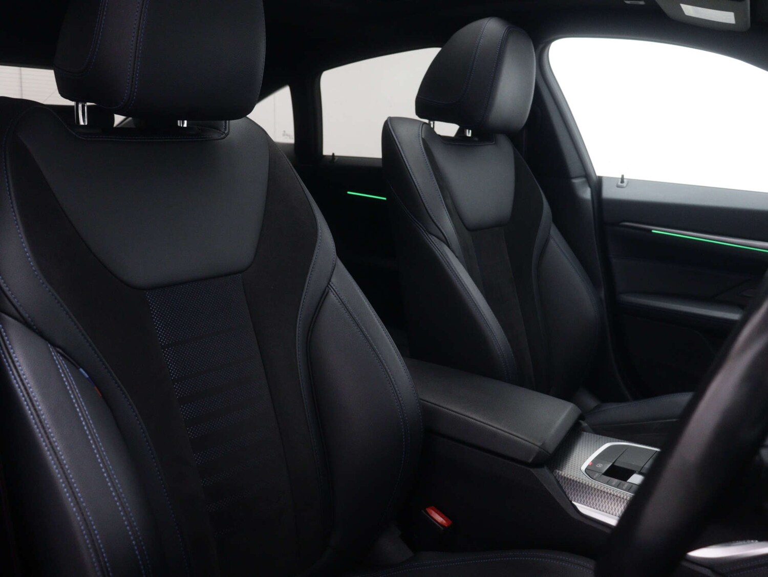 Used BMW i4 2022 for sale - 76495875: Photo 50