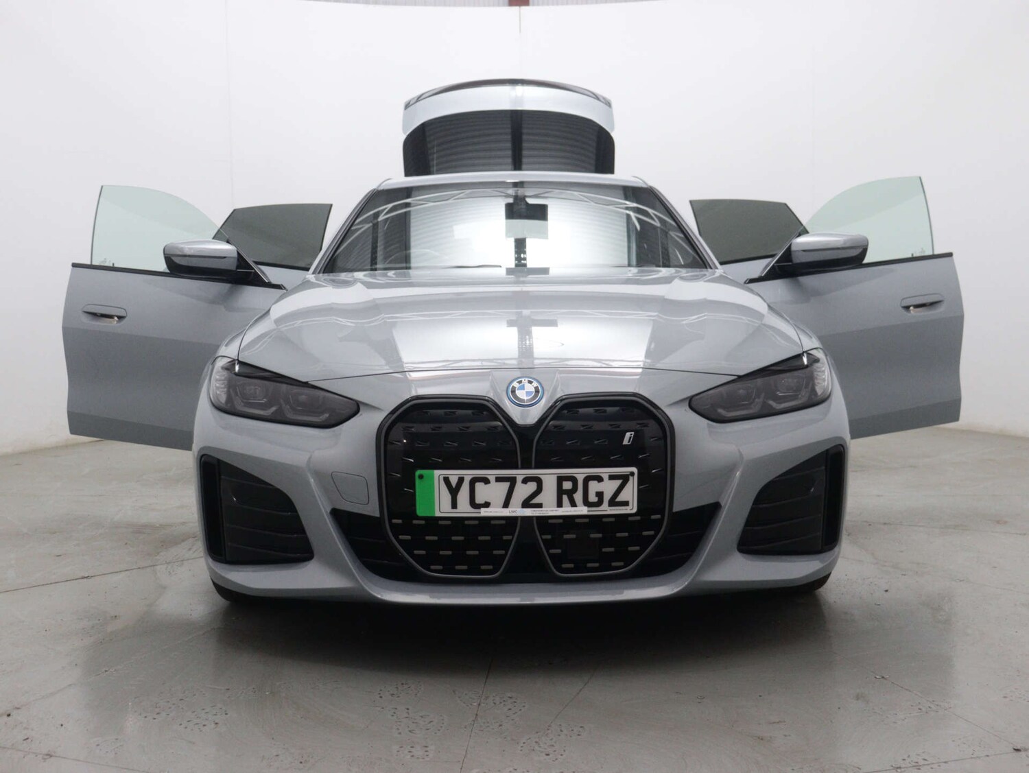 Used BMW i4 2022 for sale - 76495875: Photo 63