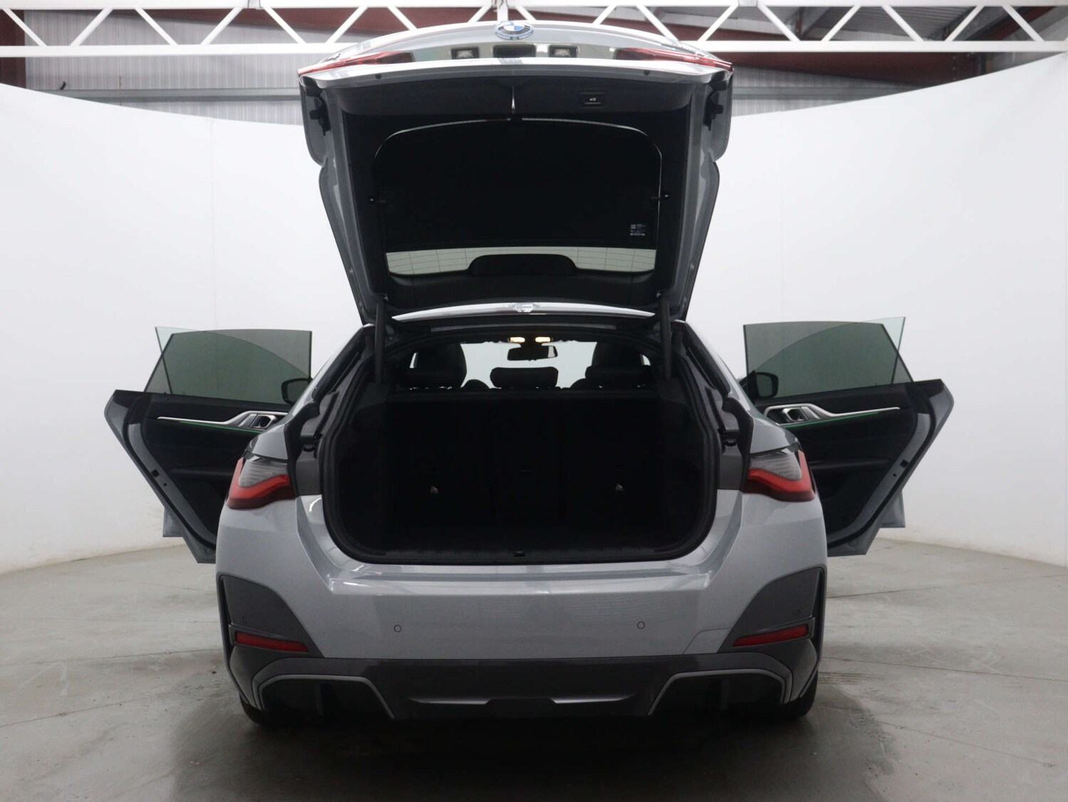 Used BMW i4 2022 for sale - 76495875: Photo 67