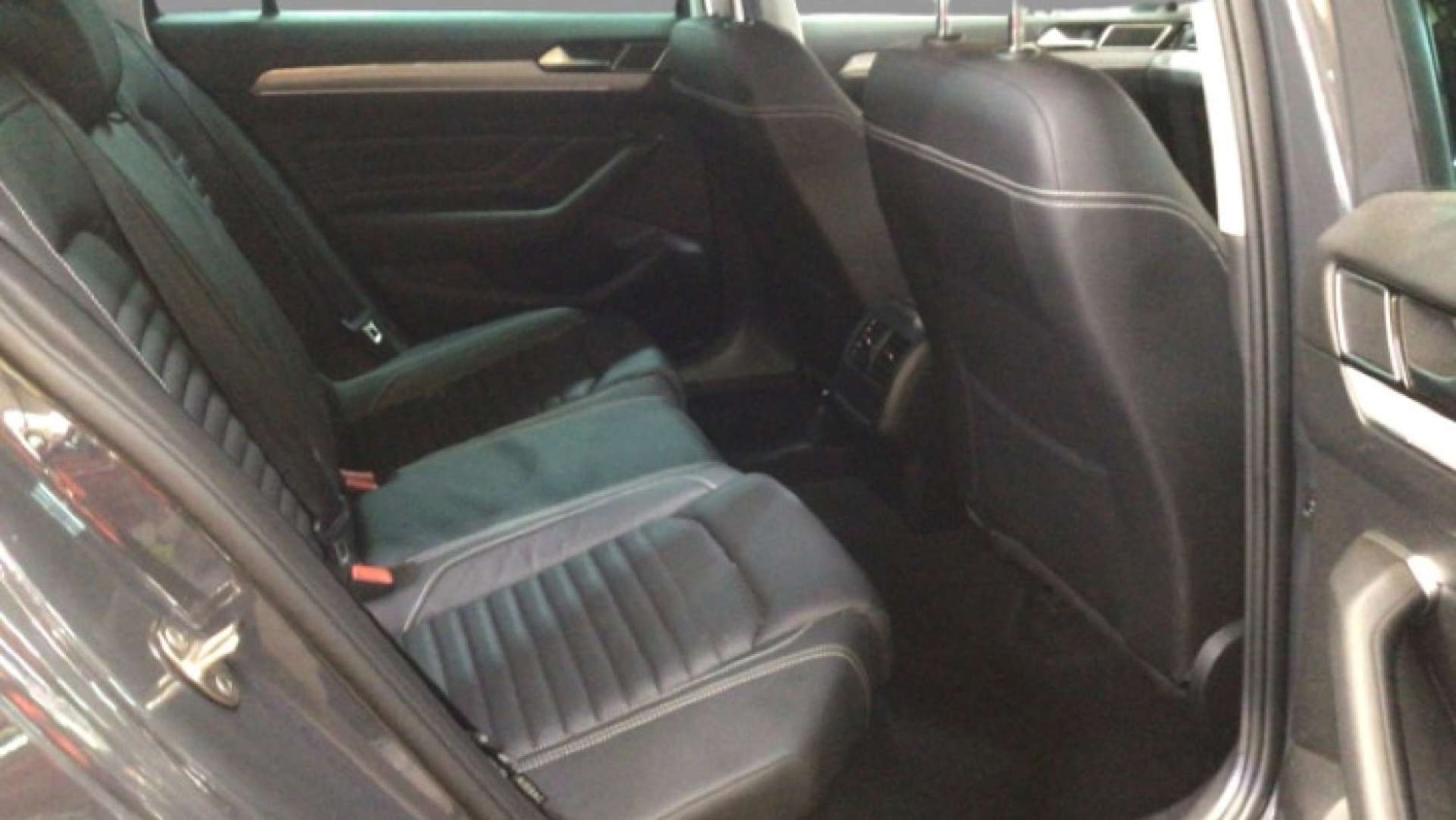 Used Volkswagen Passat 2021 for sale - 78131359: Photo 9